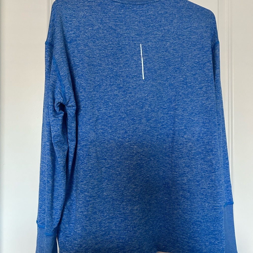 NIKE • Men’s Dri-Fit Long Sleeve Shirt • Large • - Picture 3 of 6